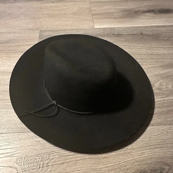 Phenix Black Wool Hat with Leather Trim - Adjustable - Picture 6 of 8